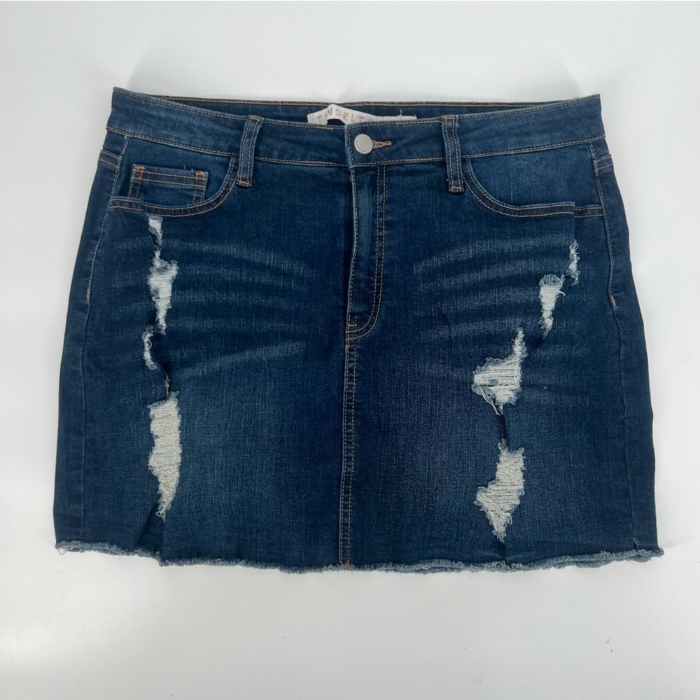 Tinseltown Distressed Rough Hem Jean Mini Skirt Size 11 Women’s